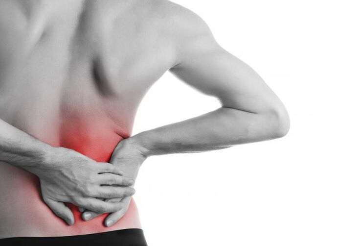 bolovi u leđima i donjem dijelu leđa
